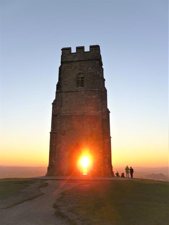 Chalice Lodge Glastonbury Exterior photo